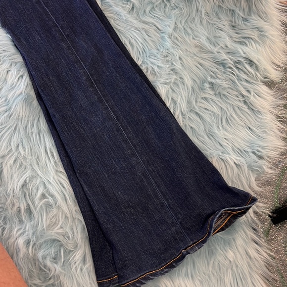 NWOT! Veronica Beard Jeans! Vintage Style Flared Cut! Size 25 - Picture 6 of 6